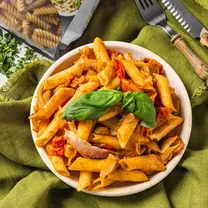 Pasta karamelliseeritud sibulaga