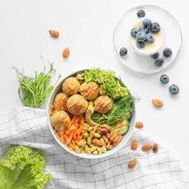 Falafeli- ja köögiviljakauss