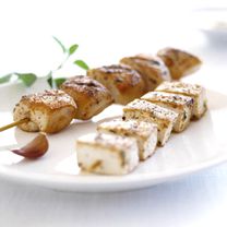 Тофу на шпажках