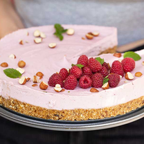 Aviečių ir anakardžių riešutų pyragas