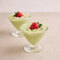 Japoniškos matcha arbatos ir baltojo šokolado putėsiai