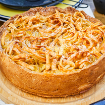 Torta con Tagliatelle