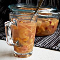 Saldi džiovintų vaisių sriuba