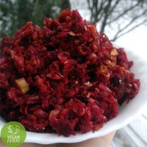 Burokėlių – žirnių „plovas“ arba karšta mišrainė