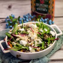 Тёплый салат с диким рисом