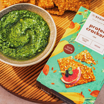 Krapų ir anakardžių pesto