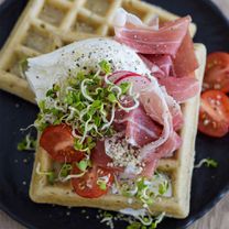 Hommikused vahvlid lisanditega