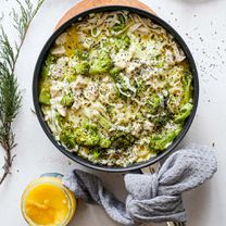 Keto makaronai su vištiena