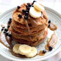 Sveikuoliški blynai be miltų, kiaušinių ir cukraus