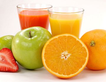 Почему кинозвезды в Берлине пьют не шампанское, а сок?