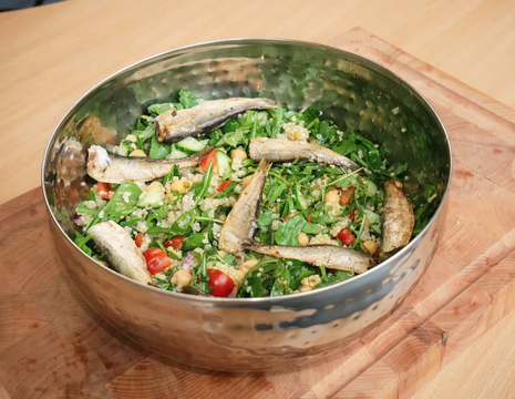 Kvinojas salāti ar sardīnēm un Ķeltu jūras sāli